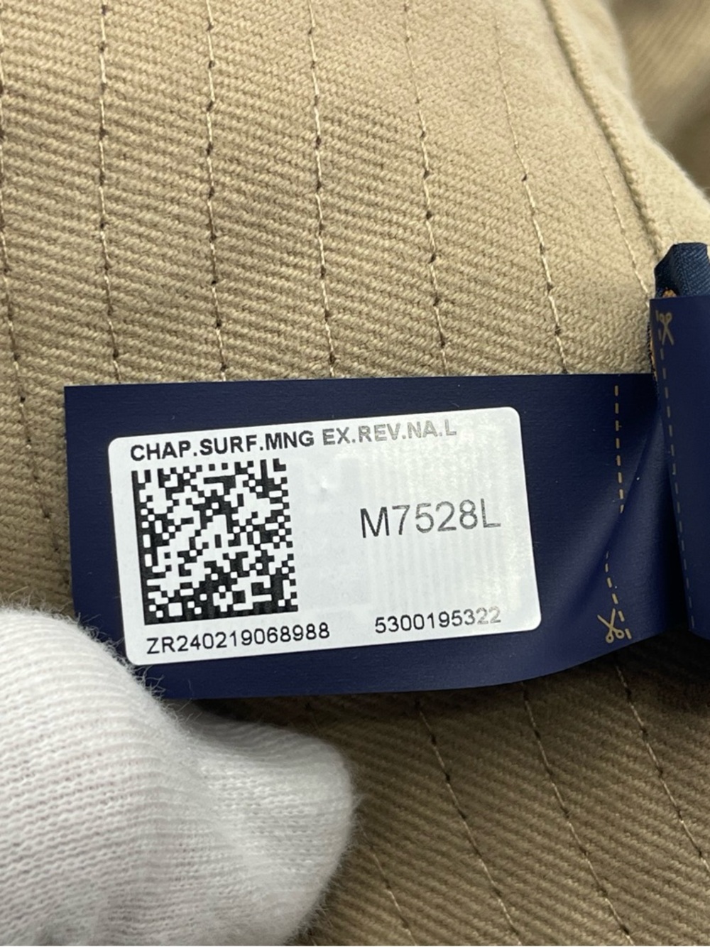 New Authentic Louis Vuitton Surfin' Monogram Explorer Reversible Bucket Hat - Picture 13 of 15